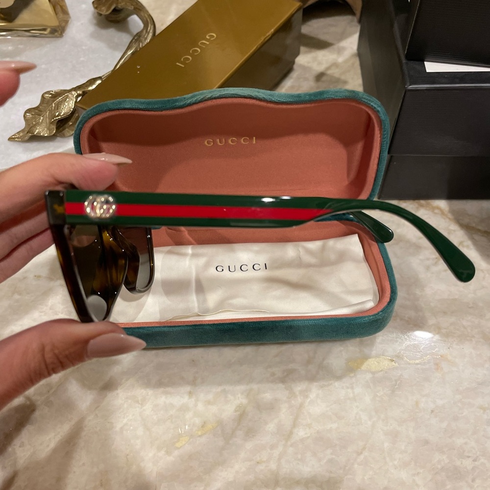 Gucci sunglasses